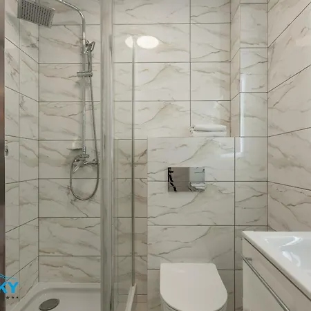 Bluesky - Nad łomnicą 14 - Centrum Karpacza, Blisko Deptaka